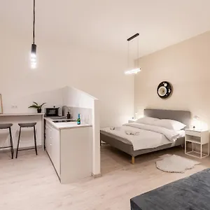 kl31-quality-apartments-best-location-by-budapest.inbudapesthotels.com/