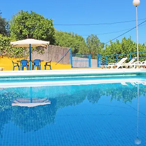 https://villa-casa-rural-la-fresneda.es-andalucia.com